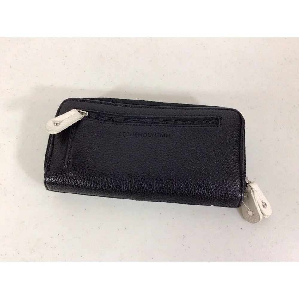 Stone Mountain Colorblock Wallet Envelope